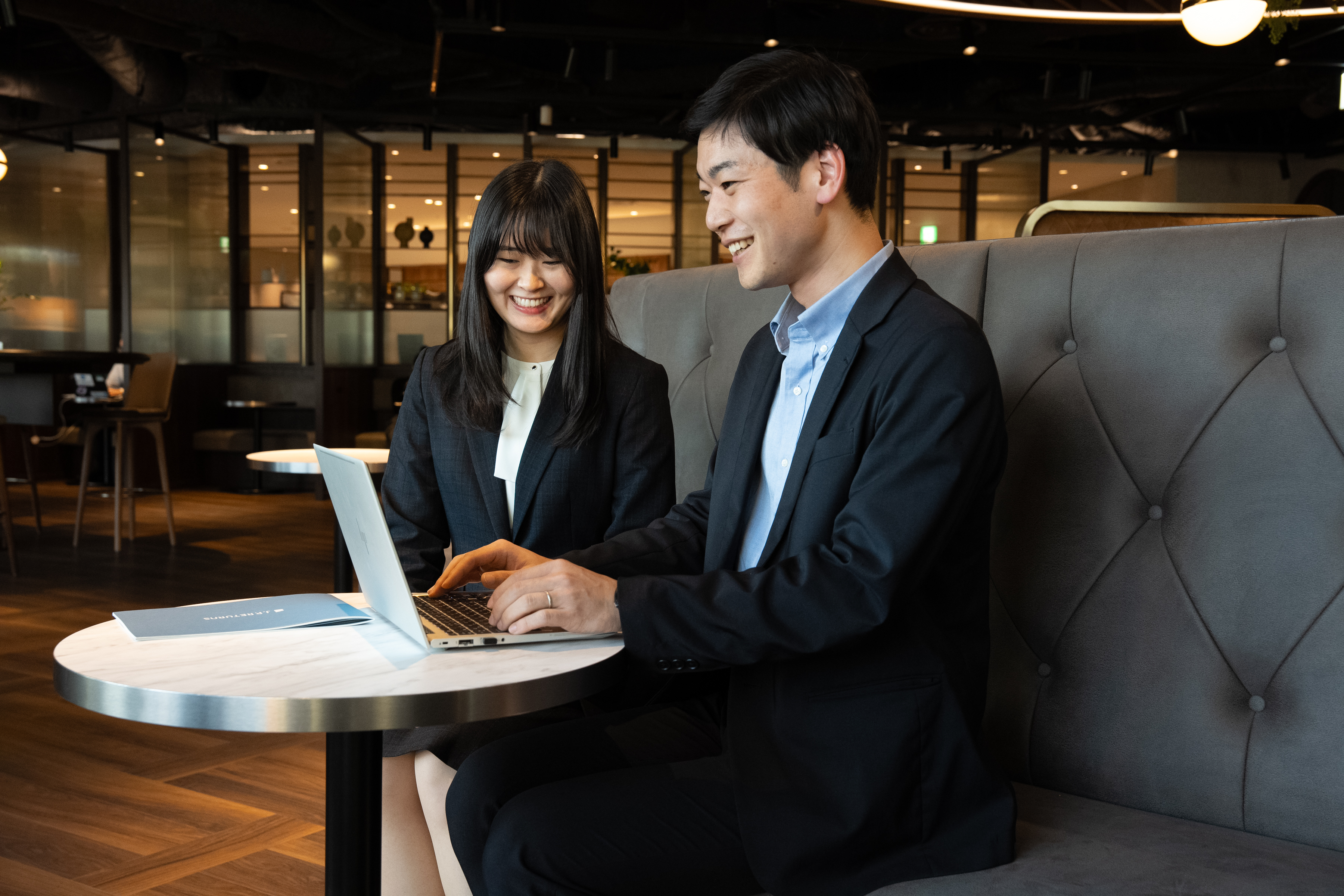 J.P.Returns株式会社の正社員 SNS運用・マーケティング 営業・営業アシスタント その他の求人情報イメージ2
